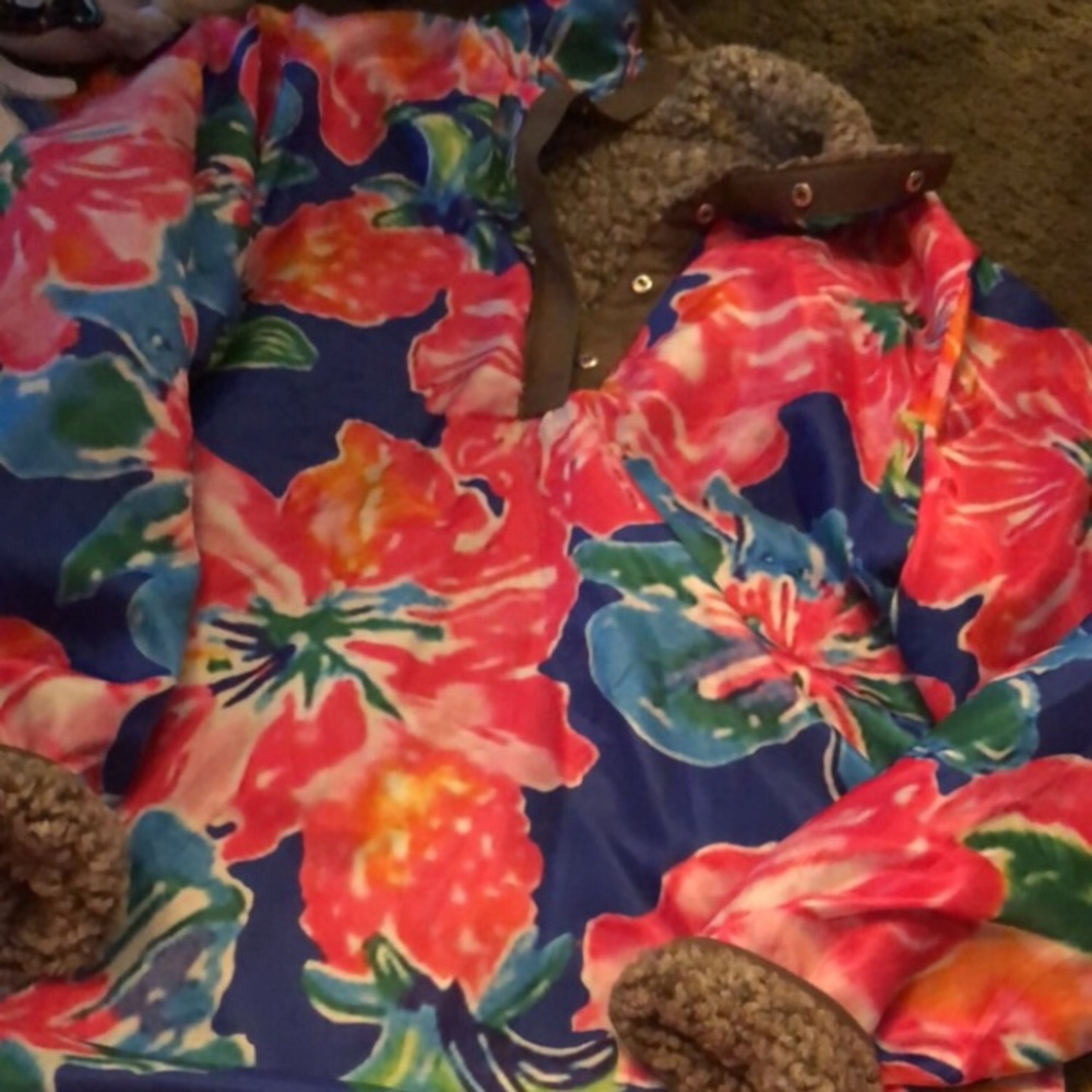 Lilly inspired reversible Sherpa large